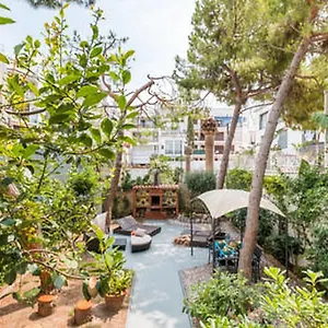 Apartment 3 Bedroom With Private Garden On Location Centre Sitges